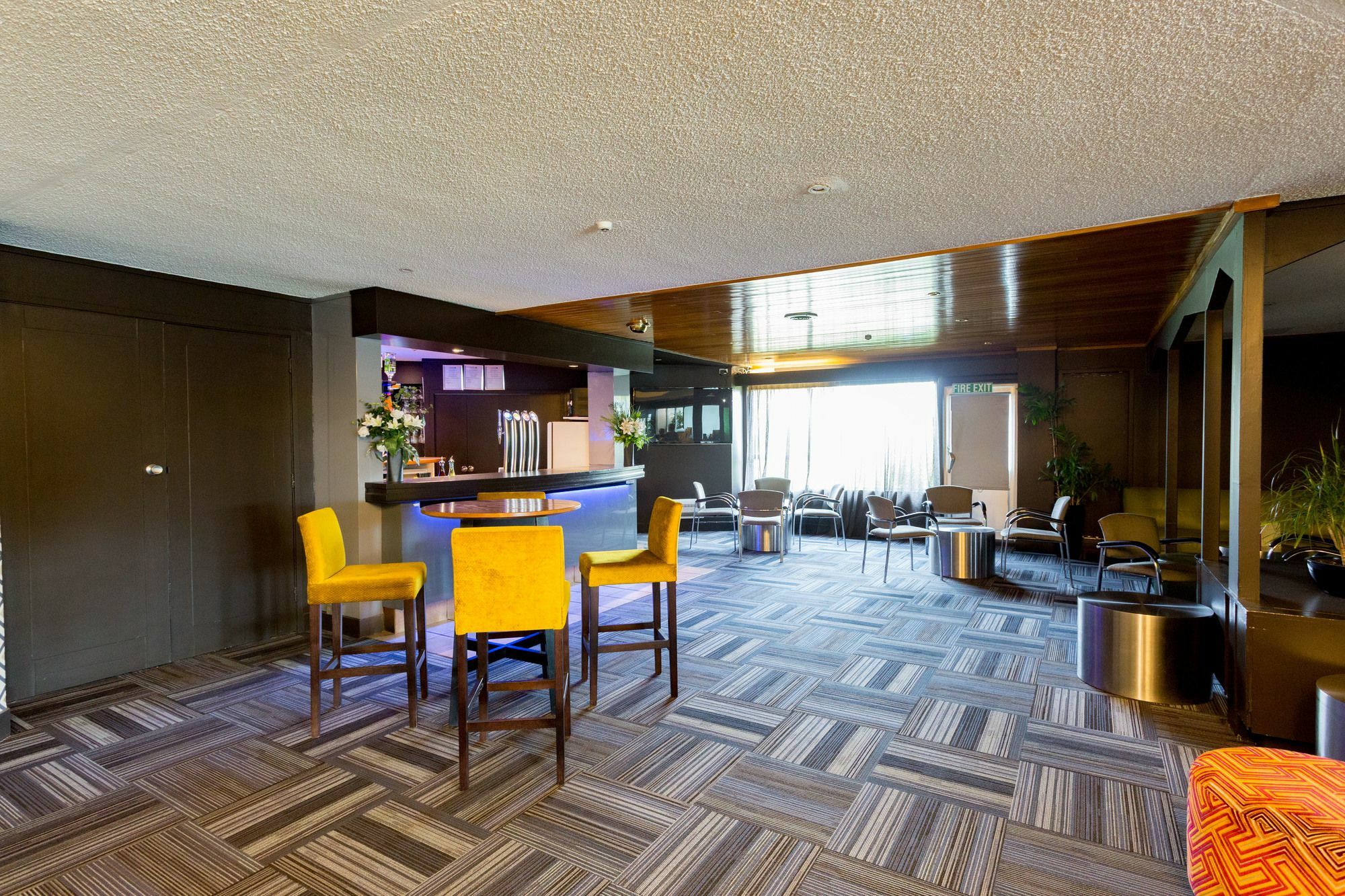 The Redwood Hotel Крайстчърч Екстериор снимка